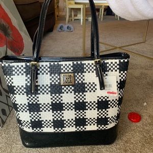 Anne Kline black leather tote